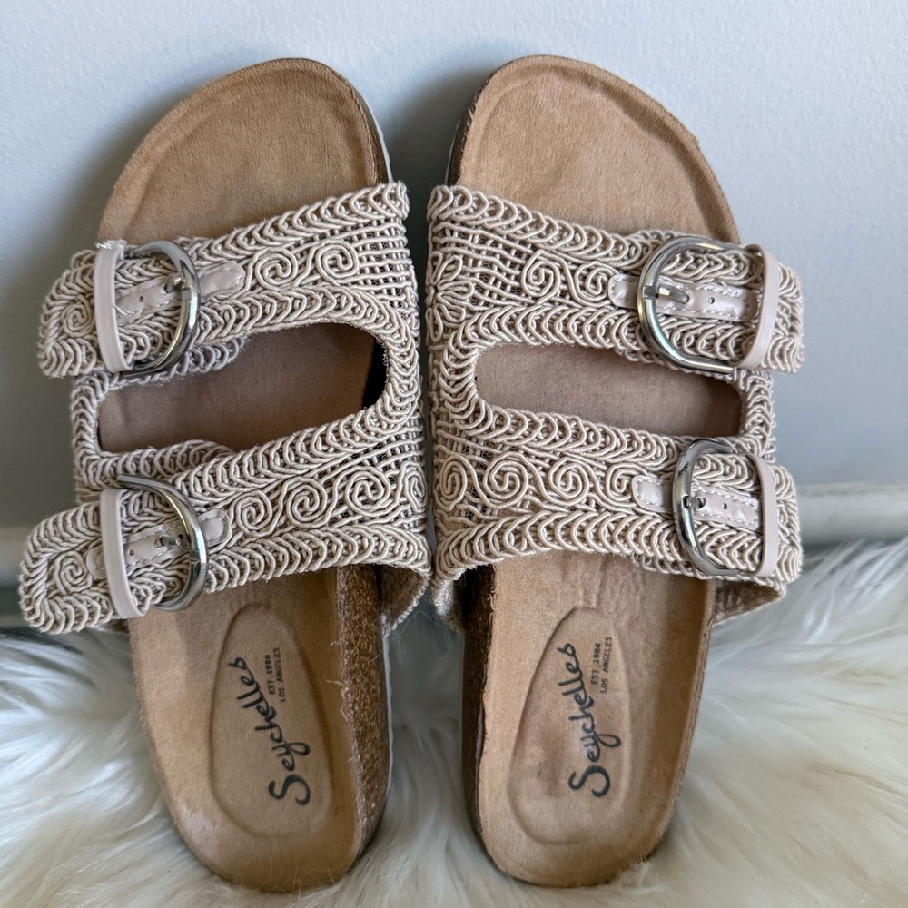 Seychelles Women's Beige Buckle Sandals